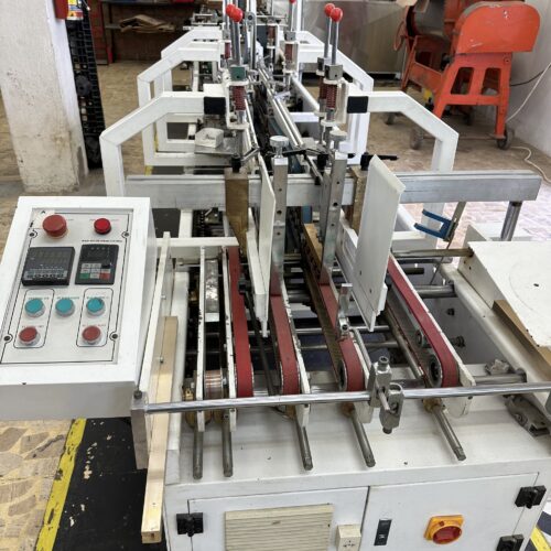 Pegadora de cajas 60 cm ancho pegue lineal